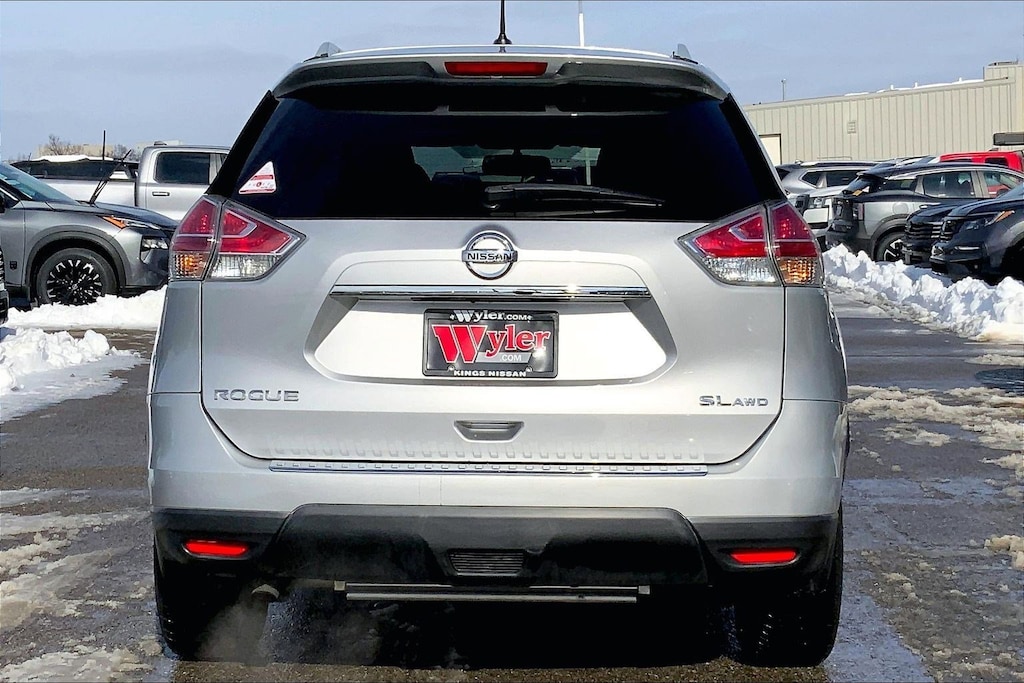 Used 2015 Nissan Rogue SL SUV