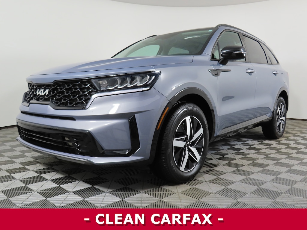 Used 2023 Kia Sorento S SUV