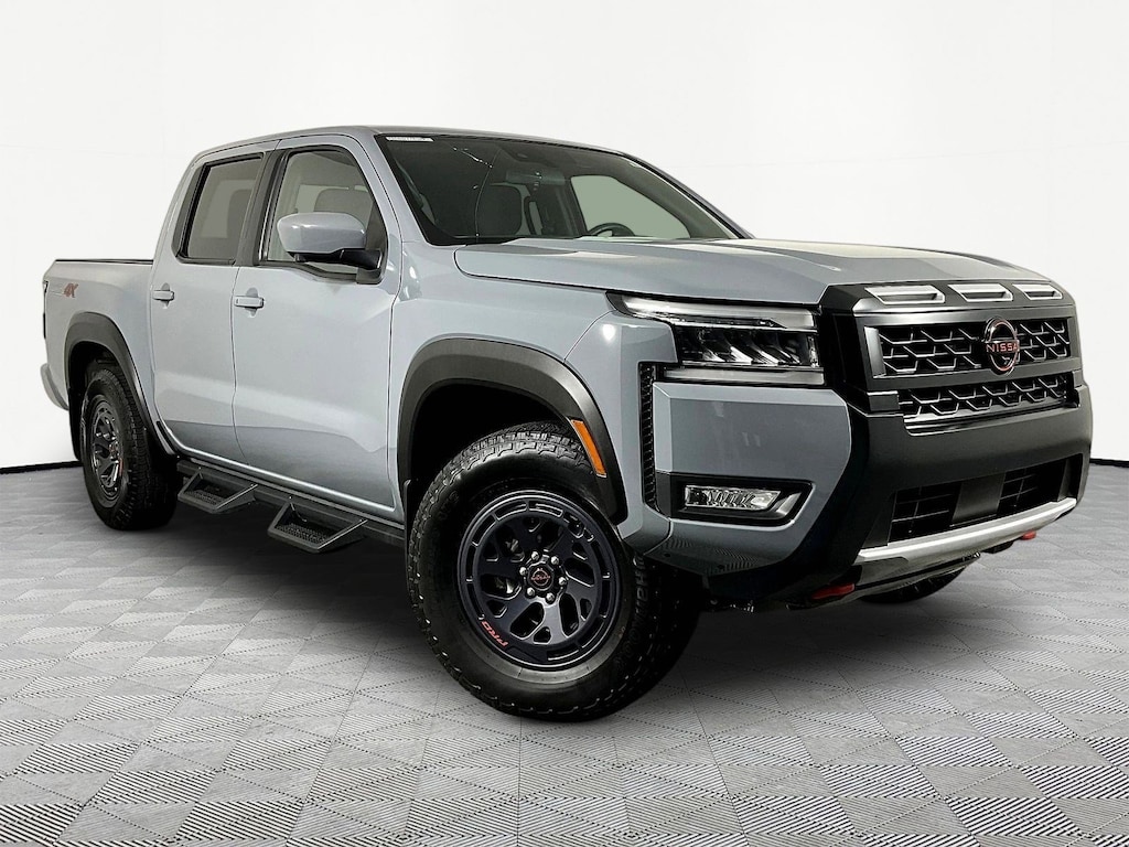 Used 2025 Nissan Frontier PRO-4X Truck