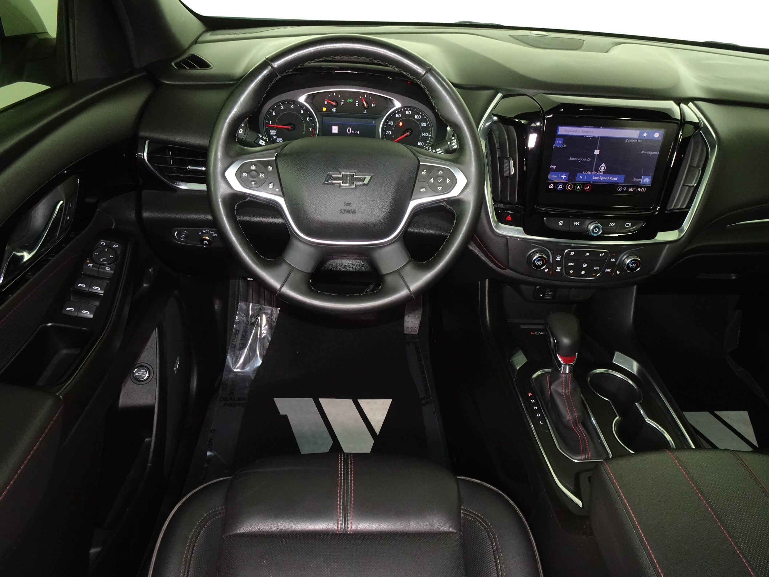 2023 Chevrolet Traverse RS photo 4