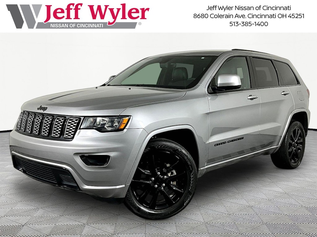 Used 2018 Jeep Grand Cherokee Altitude SUV