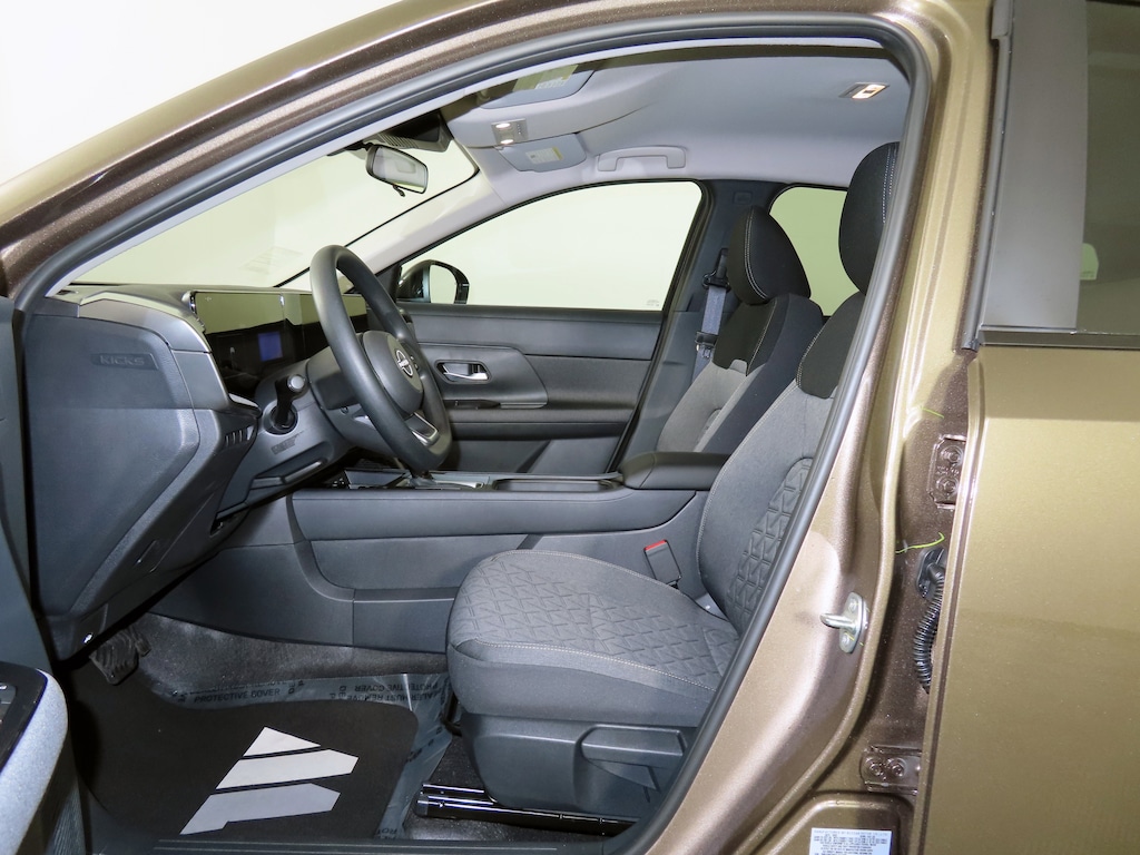 New 2026 Nissan Kicks SV SUV