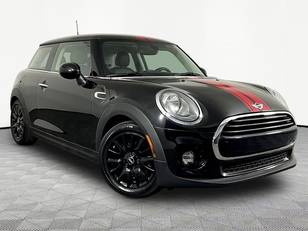 Used 2018 MINI Cooper Base Hatchback