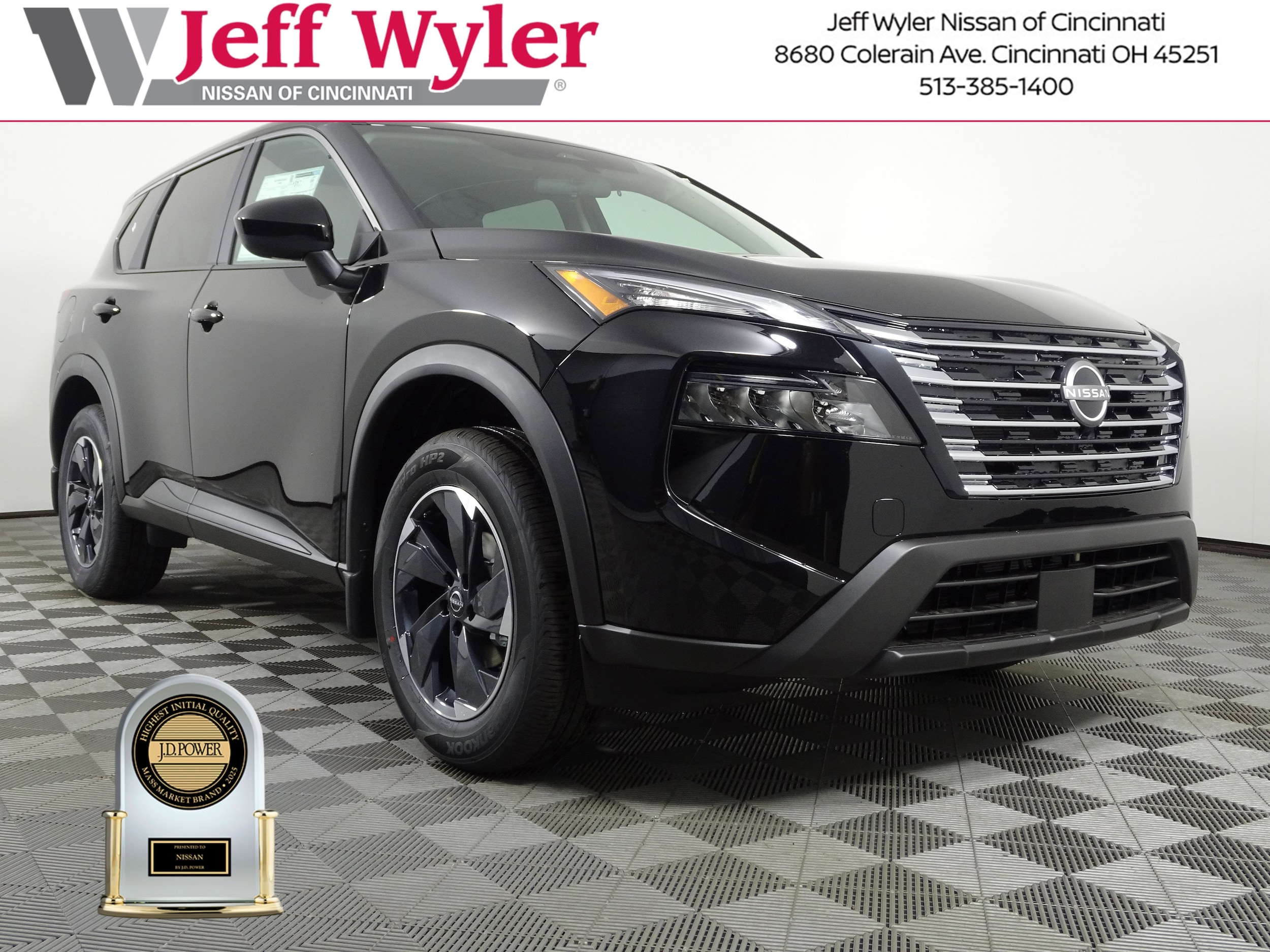 2026 Nissan Rogue SV's photo