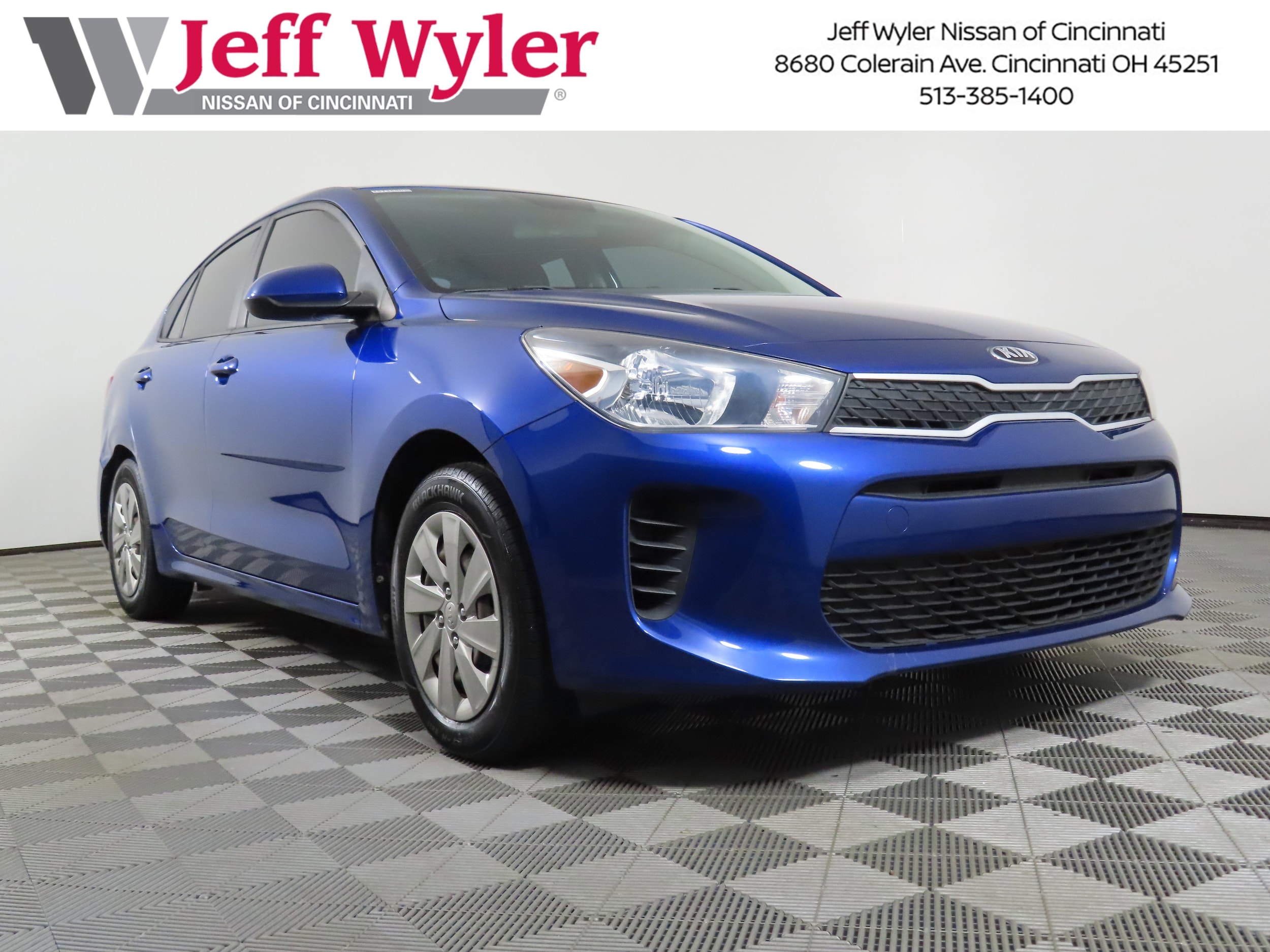 2020 Kia RIO S's photo