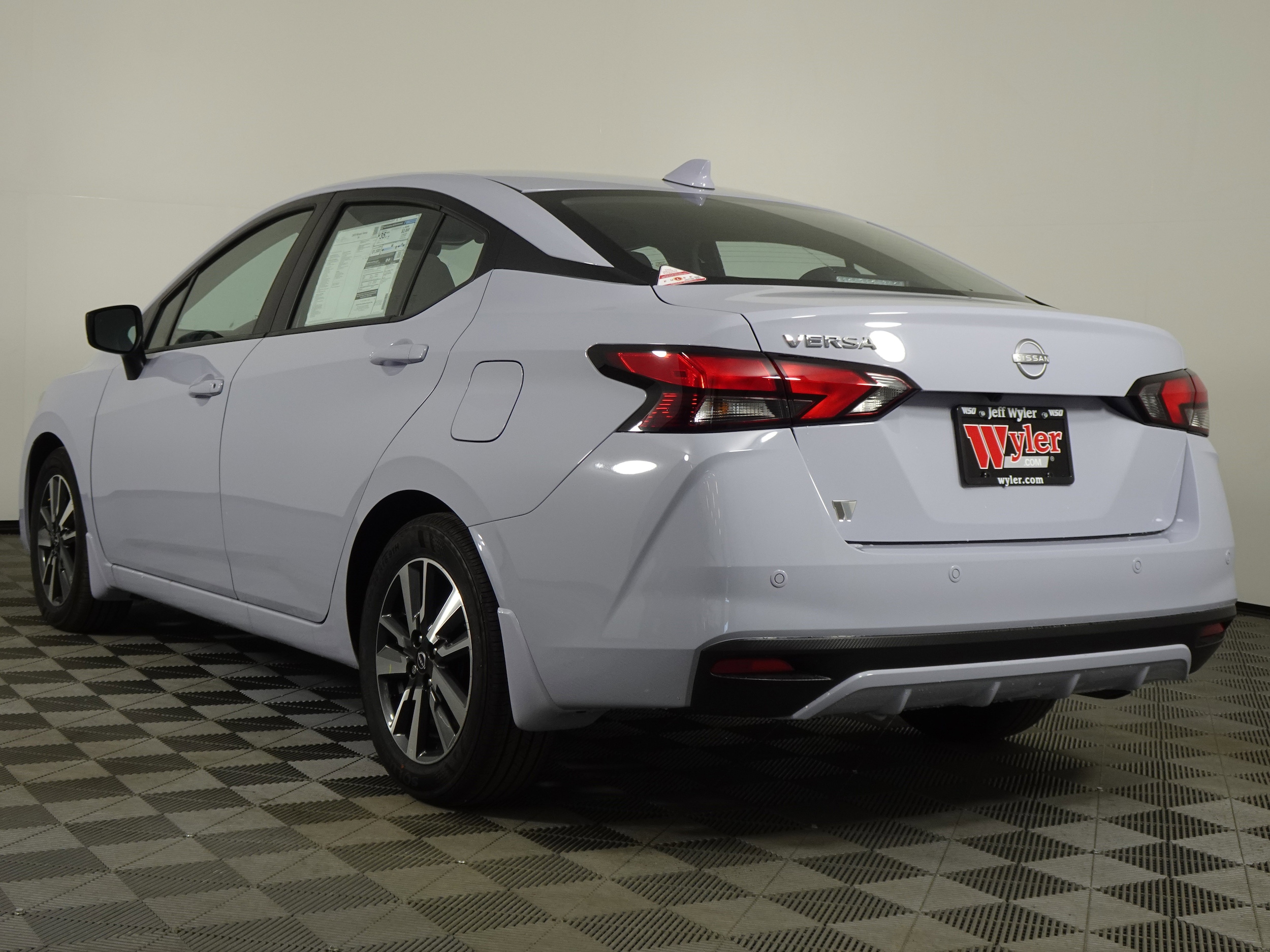 2025 Nissan Versa Sedan SV - Photo 16