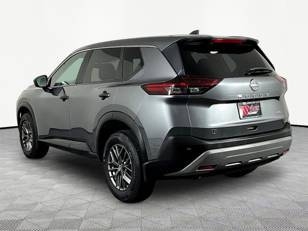 Used 2023 Nissan Rogue S SUV