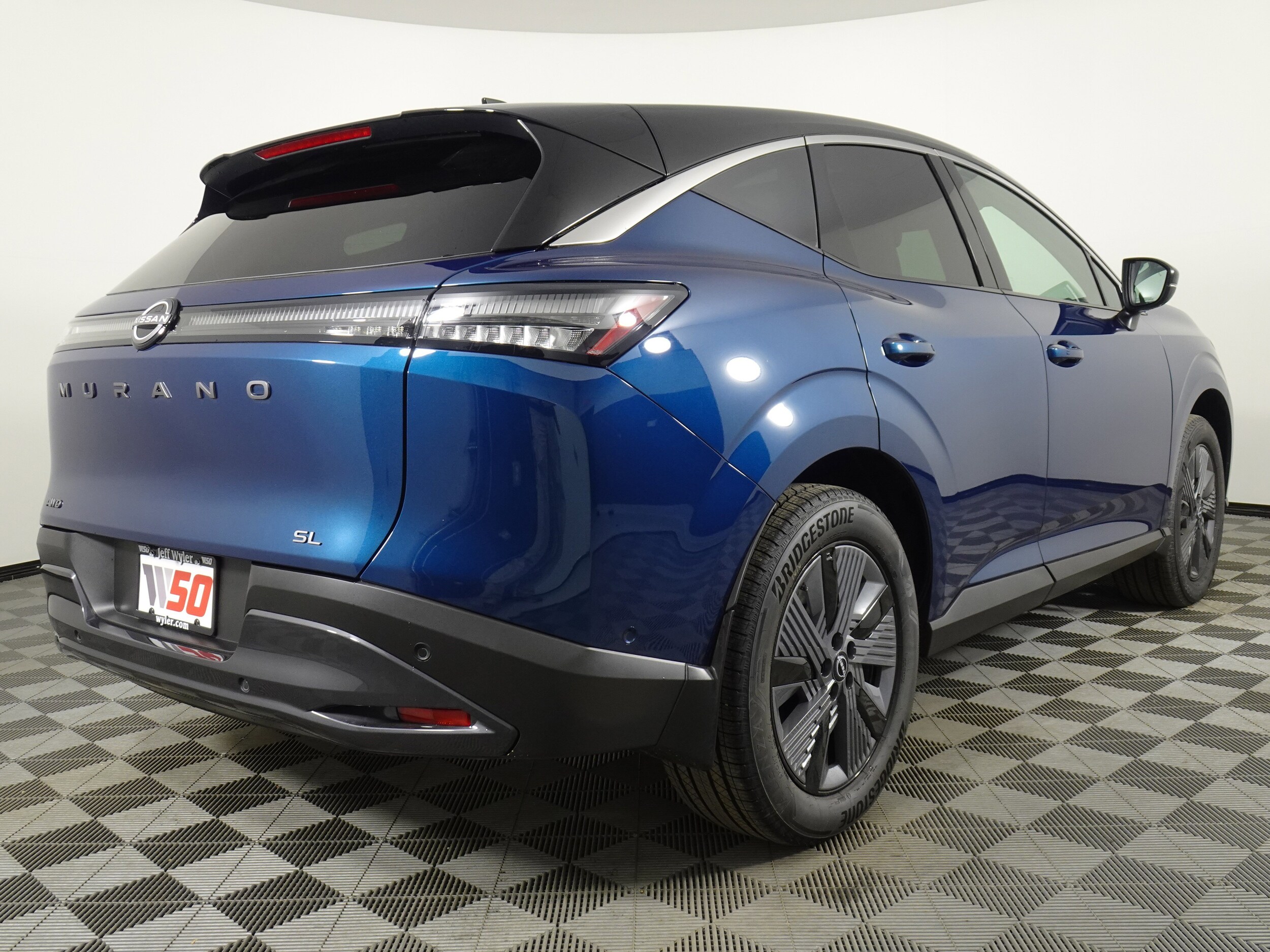 2025 Nissan Murano SL photo 3