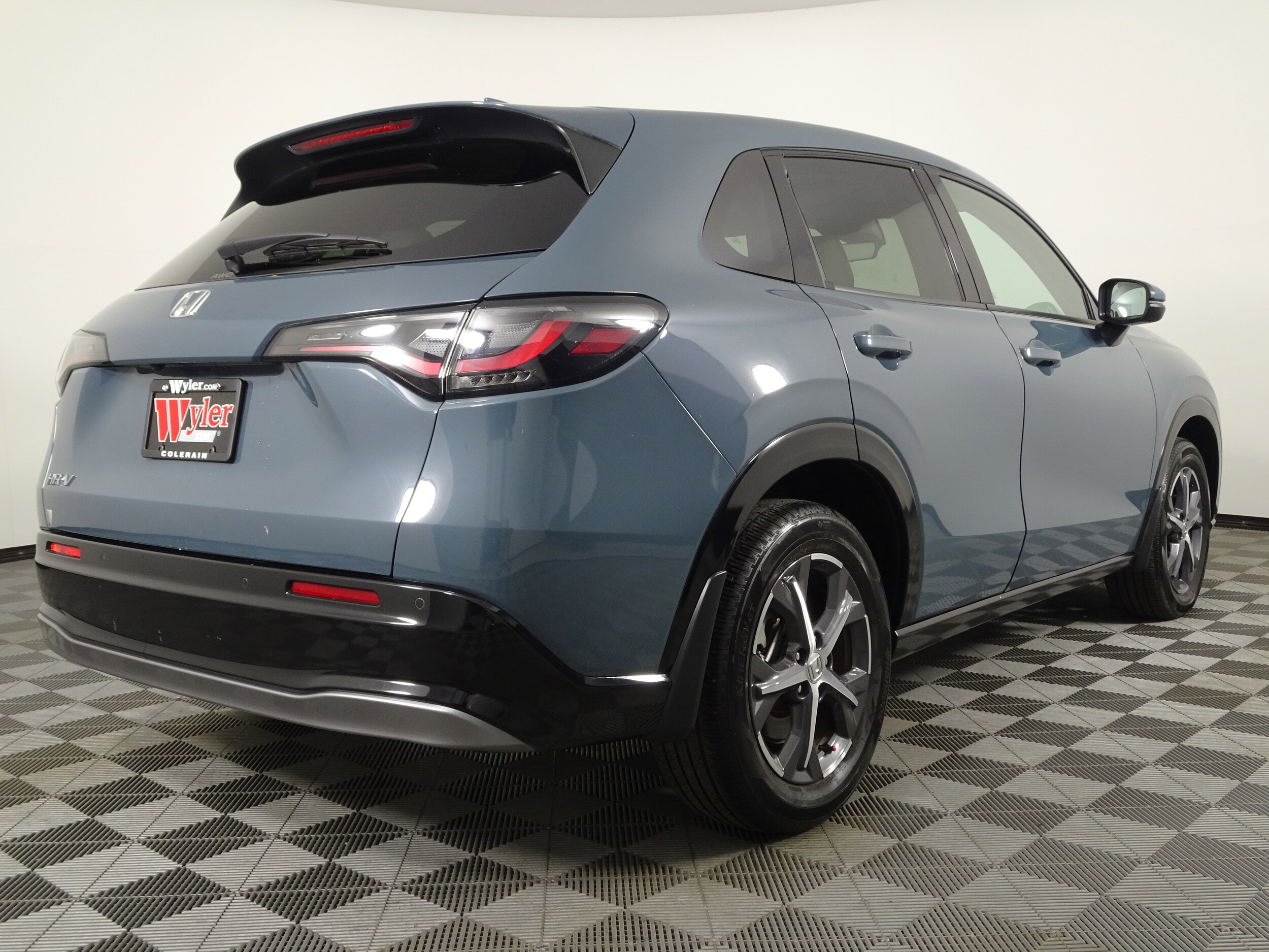 2023 Honda HR-V EX-L photo 3