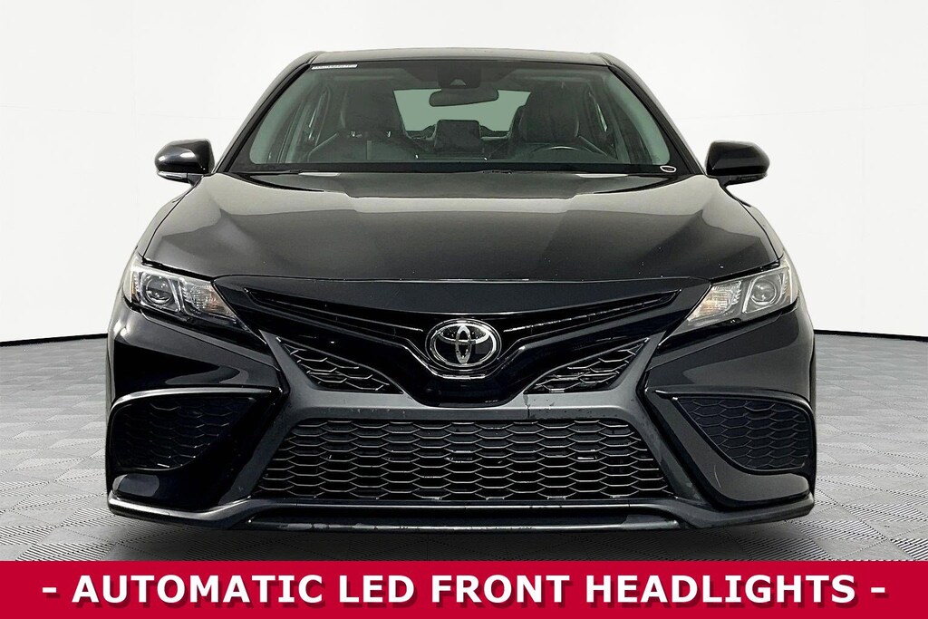 Used 2024 Toyota Camry SE Sedan