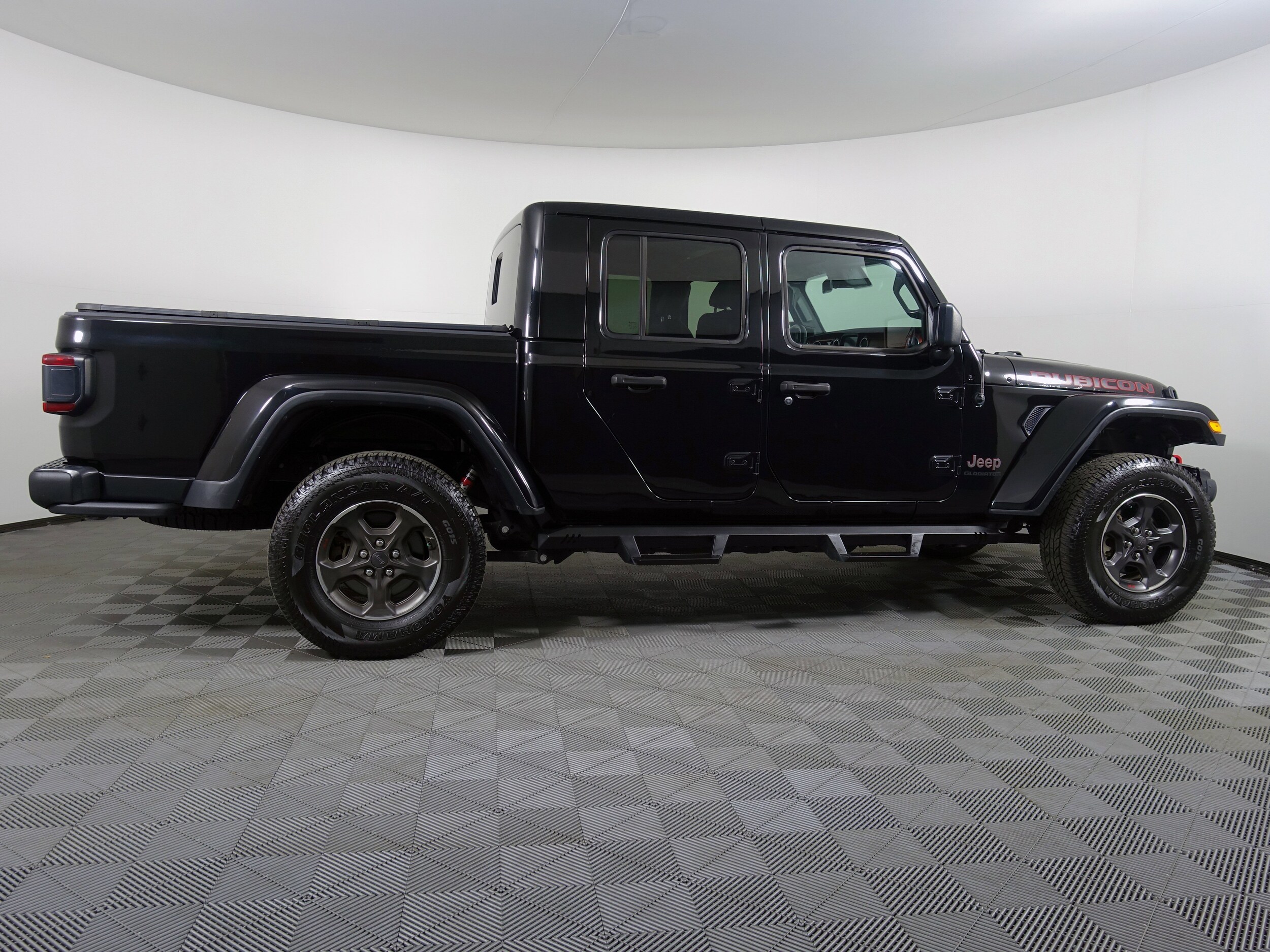 2020 Jeep Gladiator Rubicon photo 2