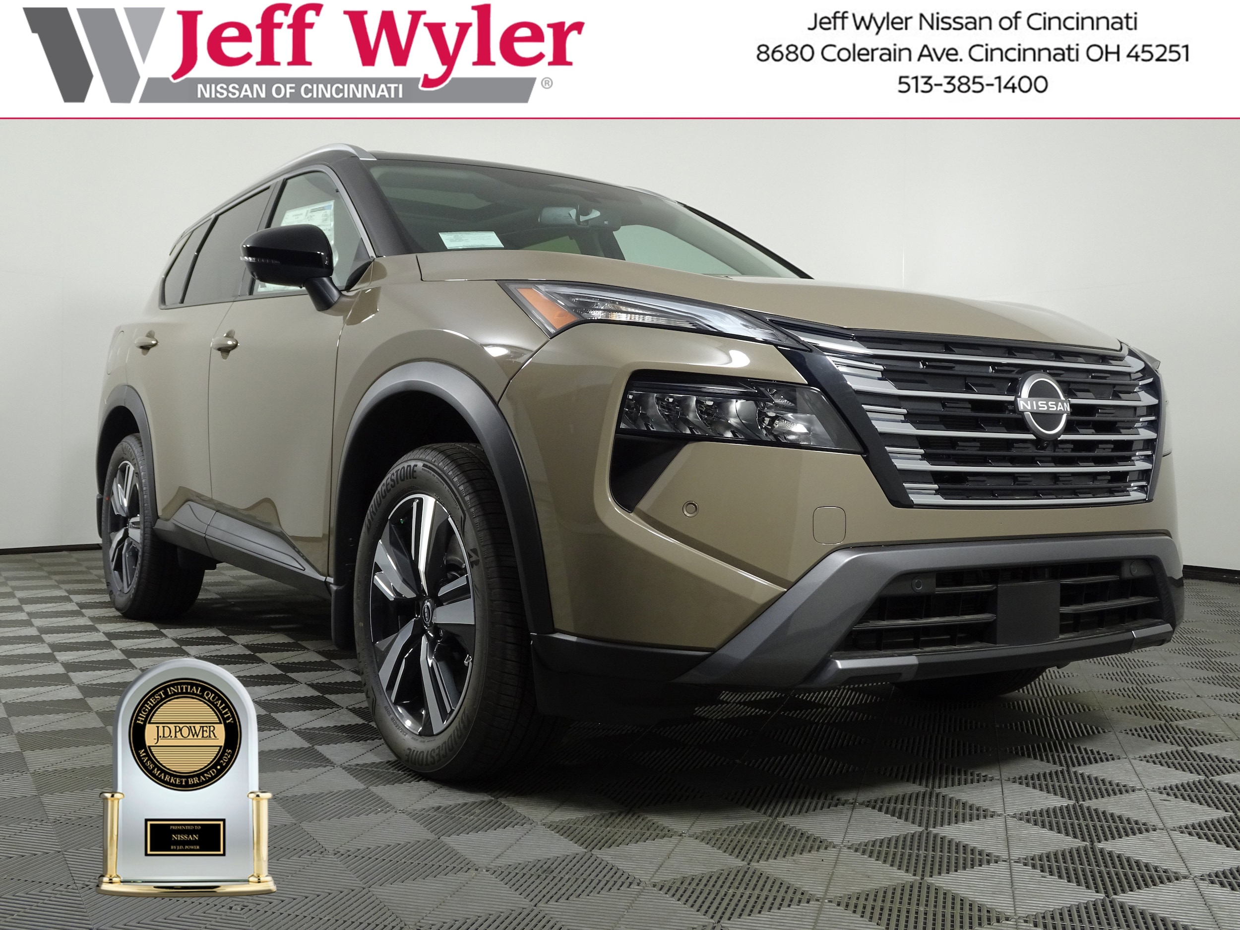 2025 Nissan Rogue SL's photo