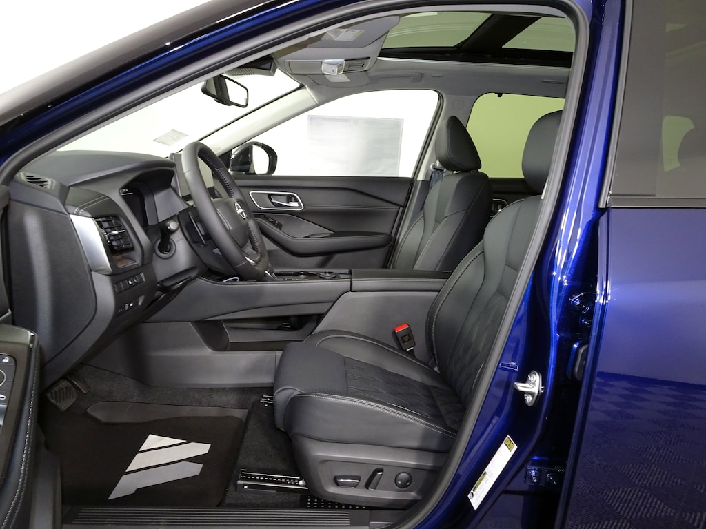 New 2026 Nissan Rogue Platinum SUV