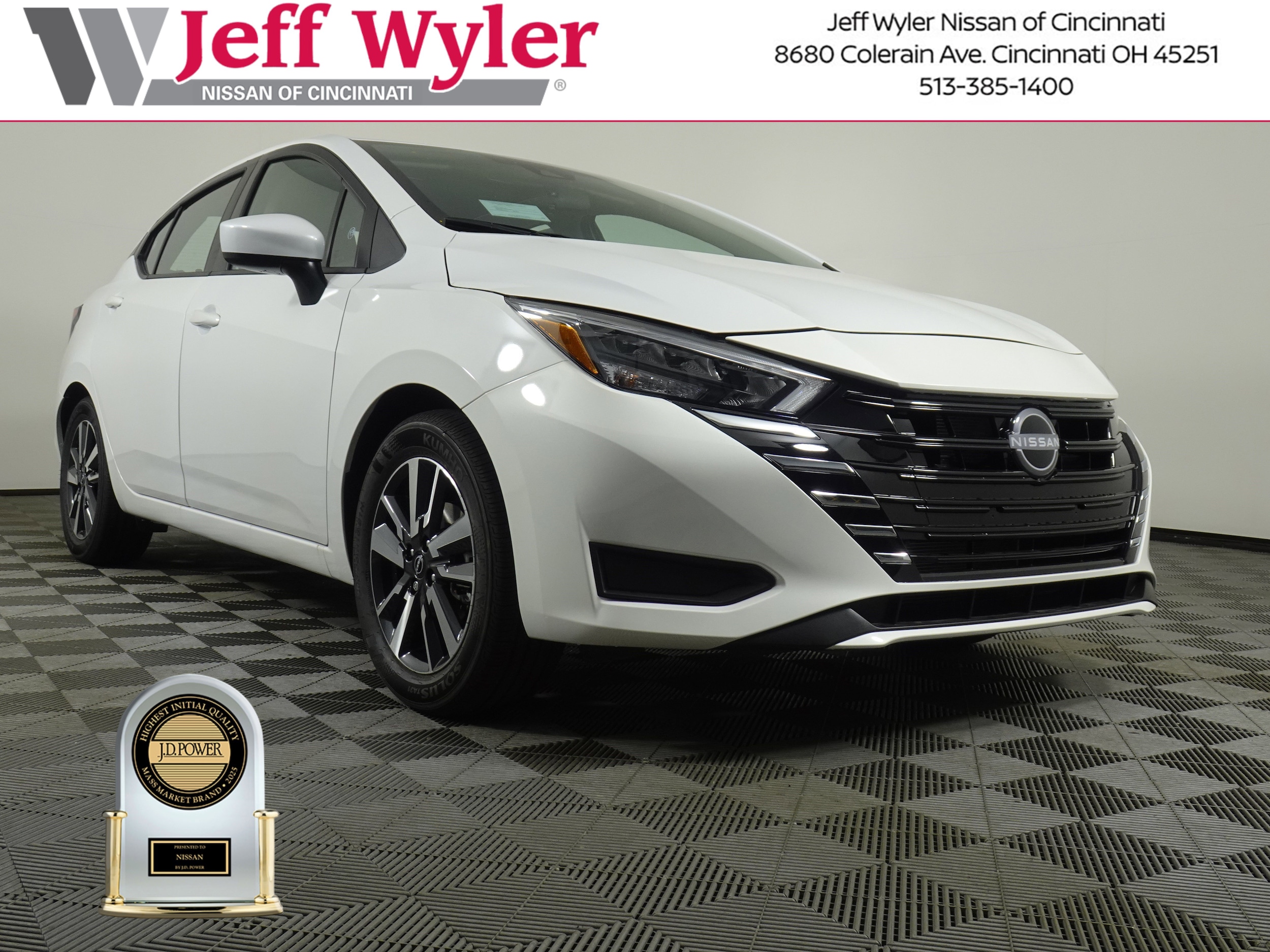 2025 Nissan Versa Sedan SV's photo