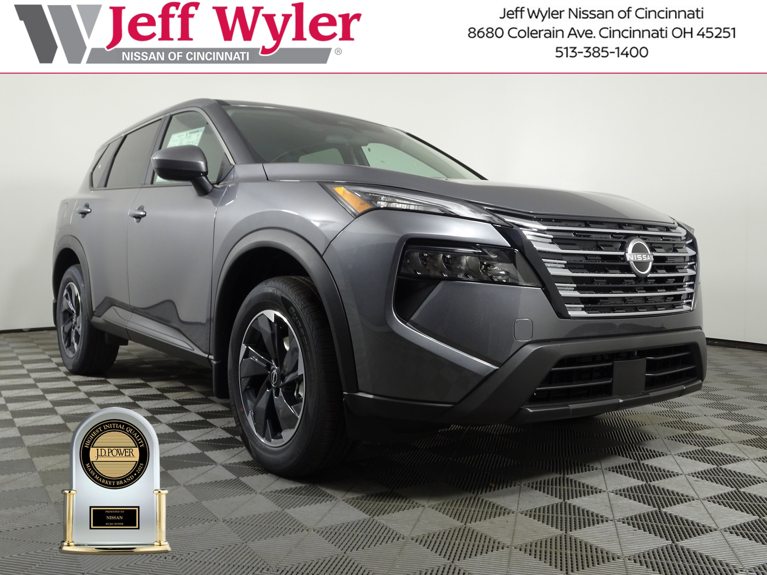 2026 Nissan Rogue SV's photo