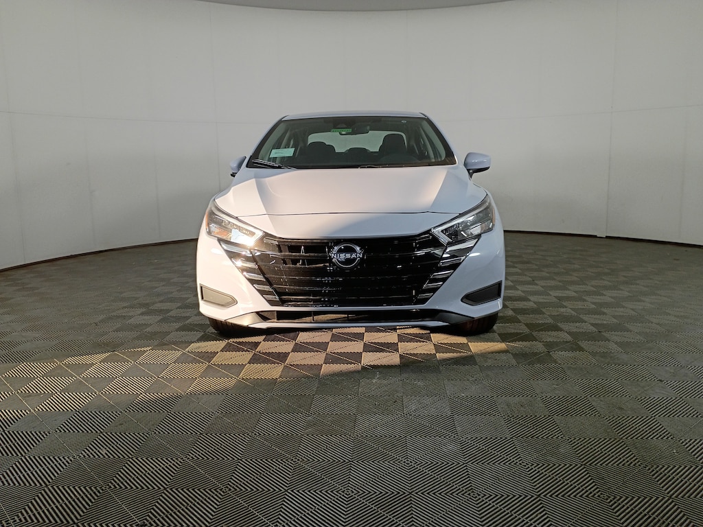 New 2025 Nissan Versa SV Sedan