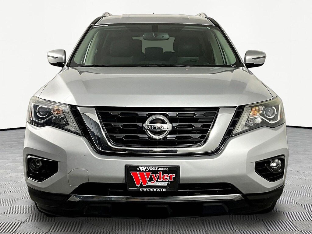 Used 2018 Nissan Pathfinder SV SUV