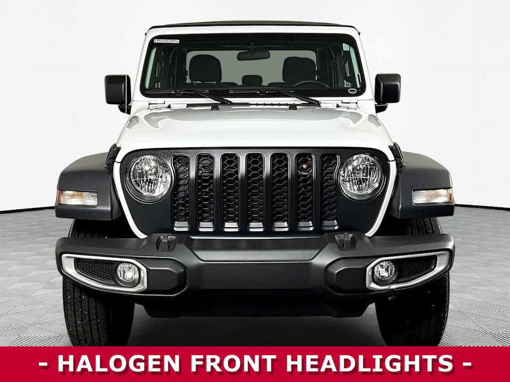 Used 2023 Jeep Gladiator Sport Truck