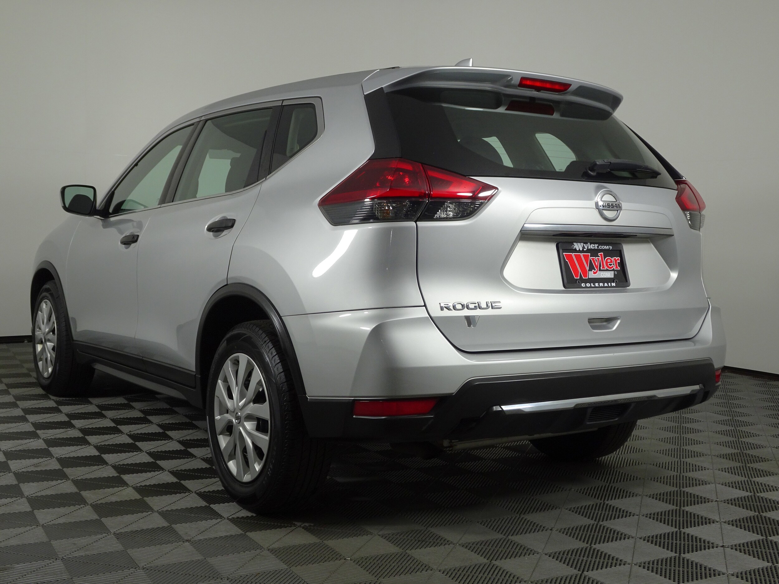 2020 Nissan Rogue S photo 4