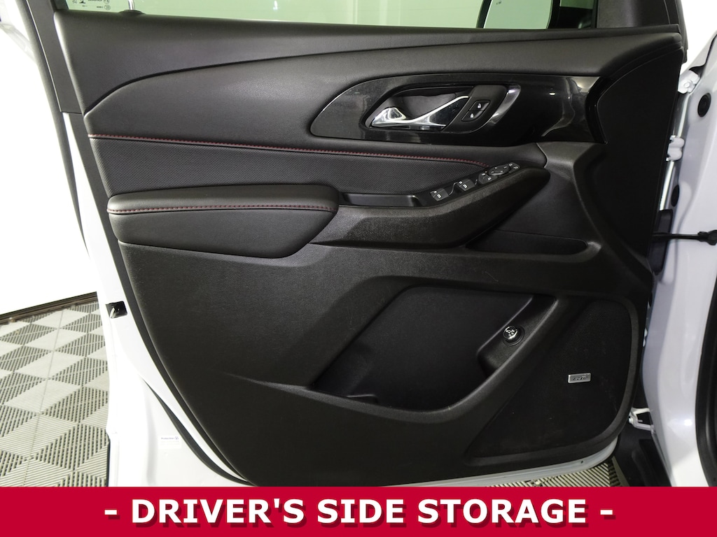 Used 2023 Chevrolet Traverse RS SUV