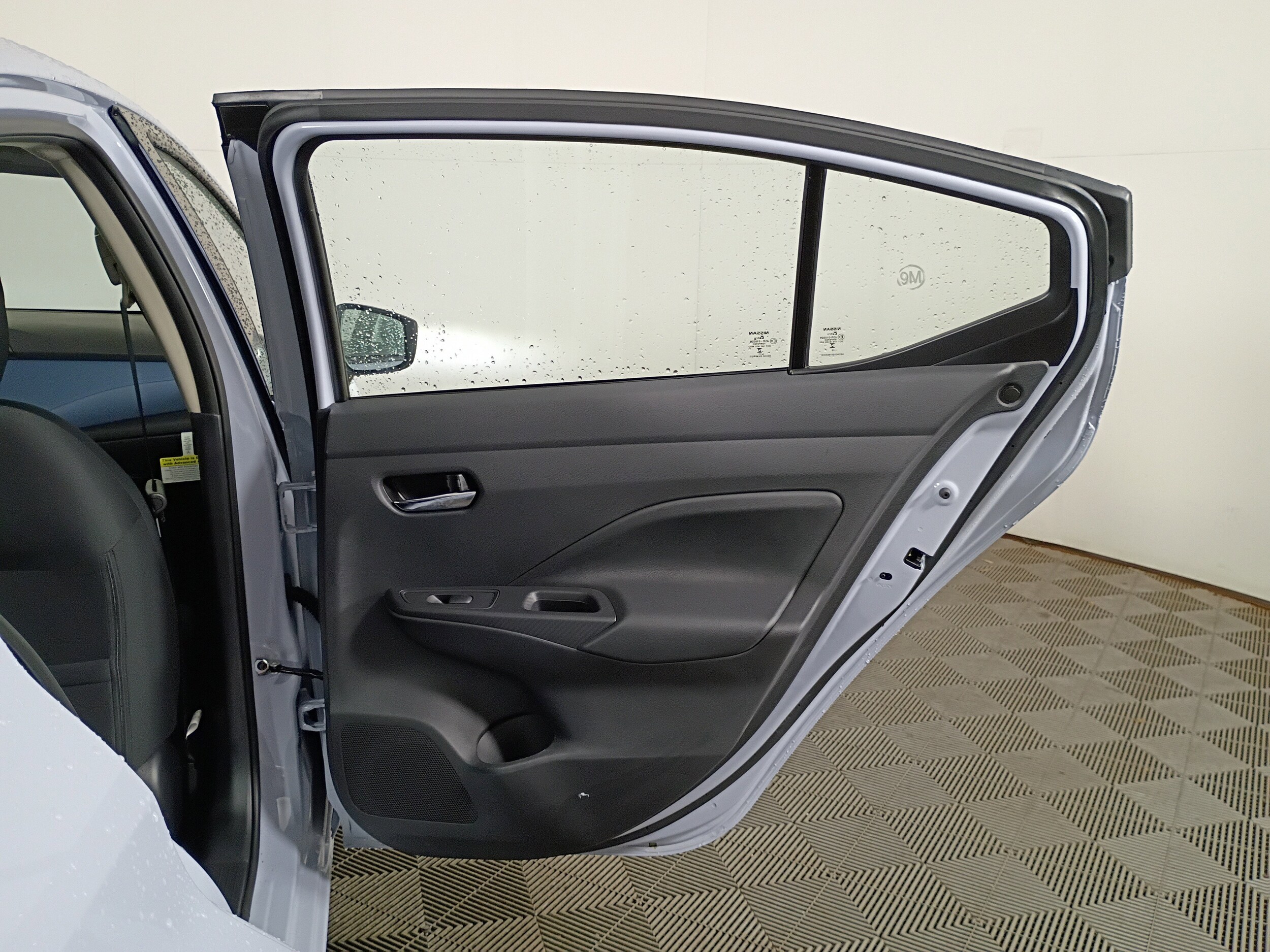 2025 Nissan Versa Sedan SV - Photo 37