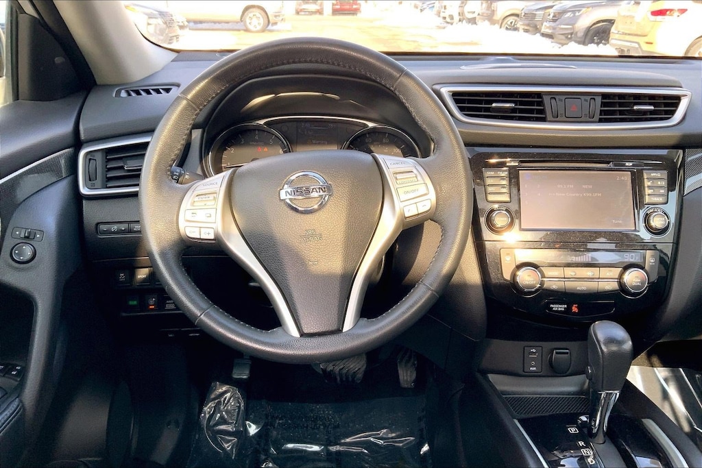 Used 2015 Nissan Rogue SL SUV
