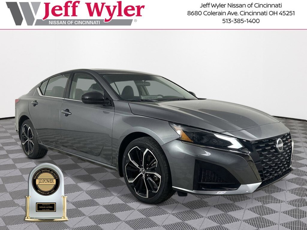 New 2025 Nissan Altima SR Sedan