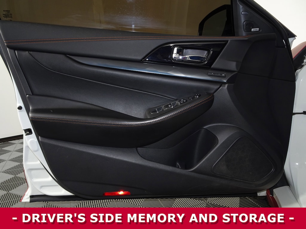 Certified 2022 Nissan Maxima SR Sedan