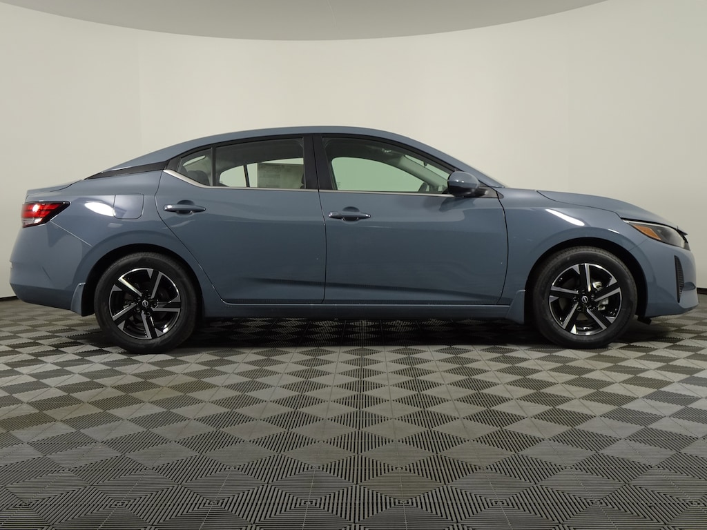 New 2025 Nissan Sentra SV Sedan