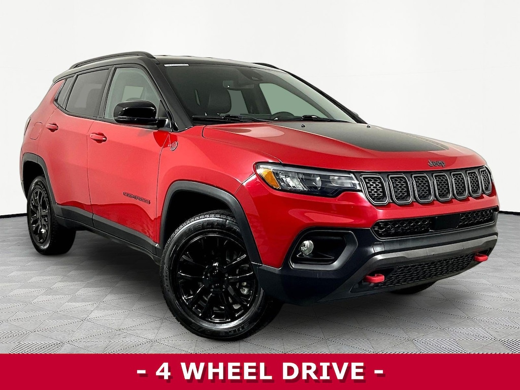 Used 2023 Jeep Compass Trailhawk SUV