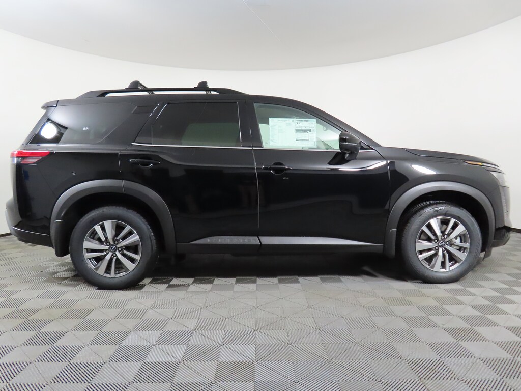 New 2026 Nissan Pathfinder SL SUV