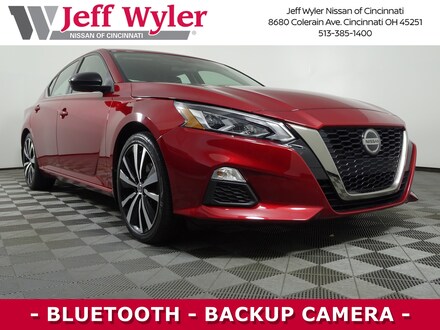 2022 Nissan Altima 2.5 SR Sedan