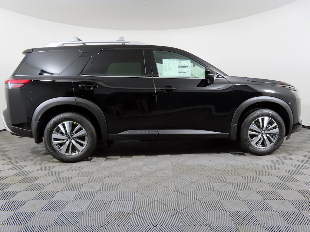 New 2025 Nissan Pathfinder SL SUV