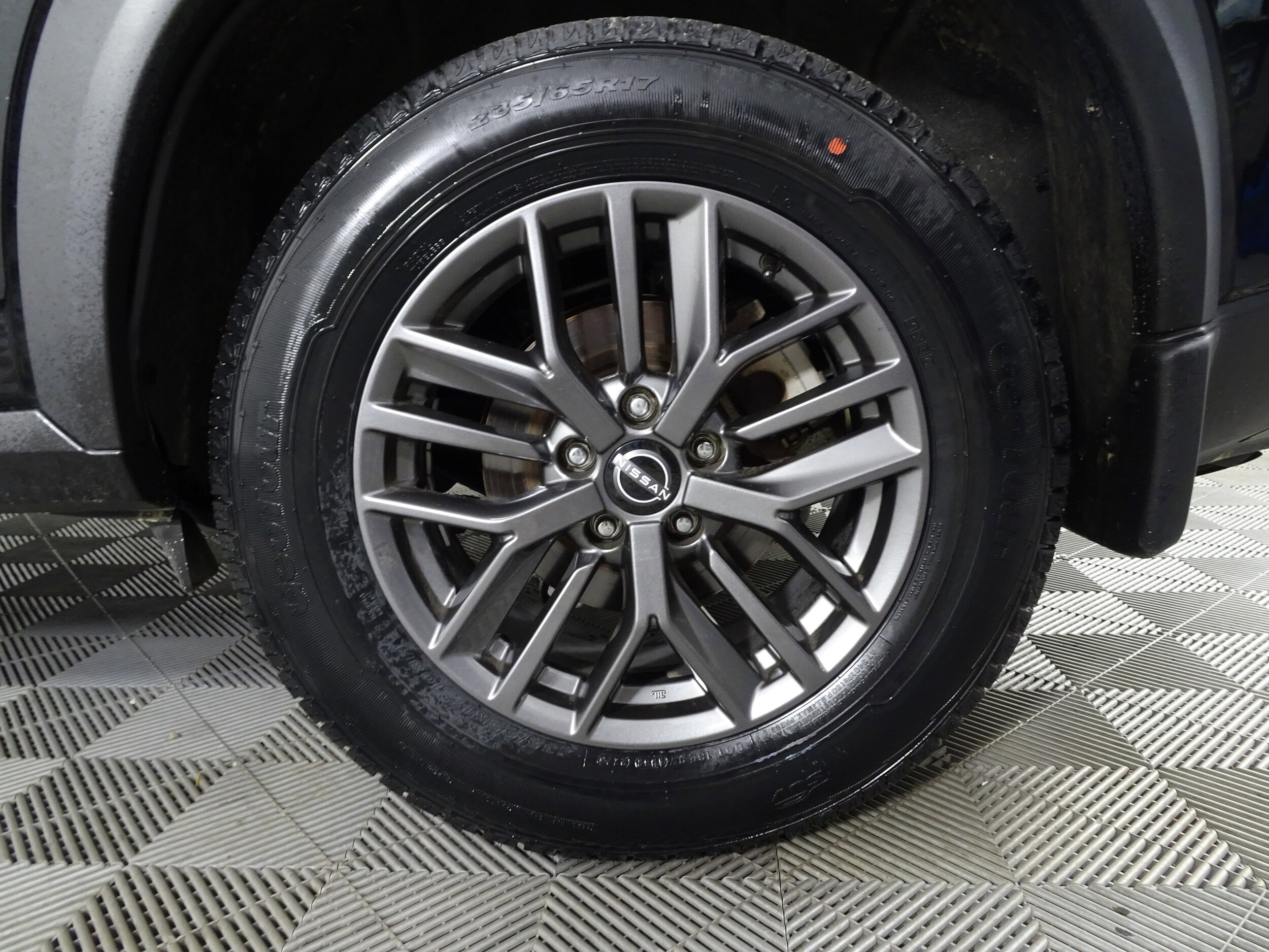 2023 Nissan Rogue S photo 3