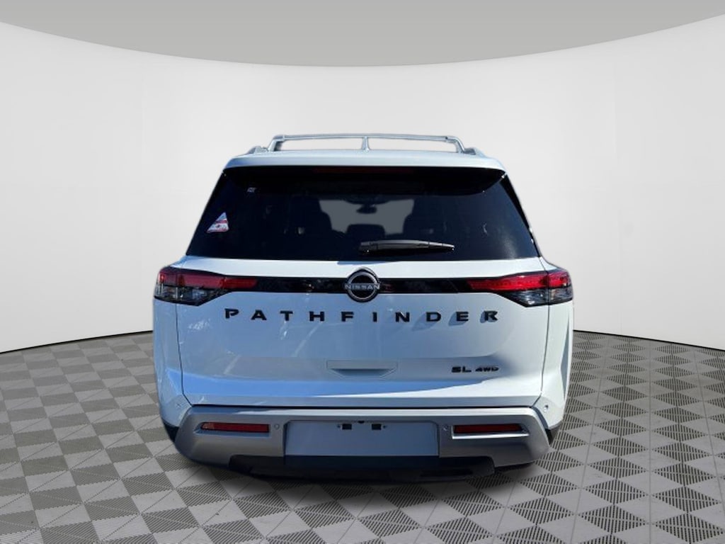 New 2025 Nissan Pathfinder SL SUV