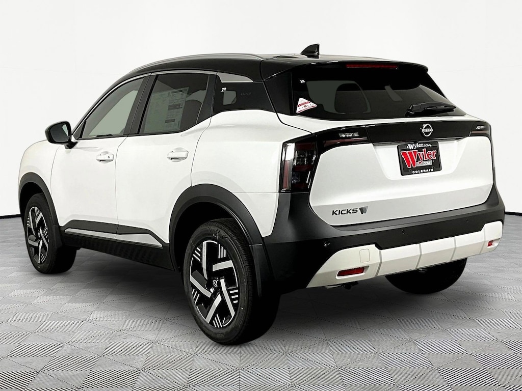 New 2026 Nissan Kicks SV SUV