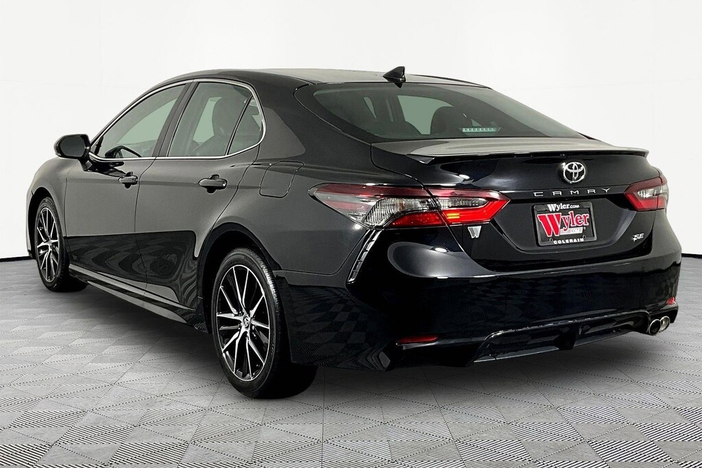Used 2024 Toyota Camry SE Sedan