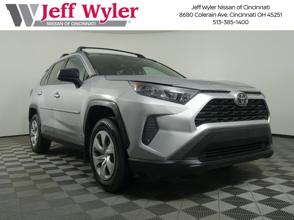 Used 2019 Toyota RAV4 LE SUV