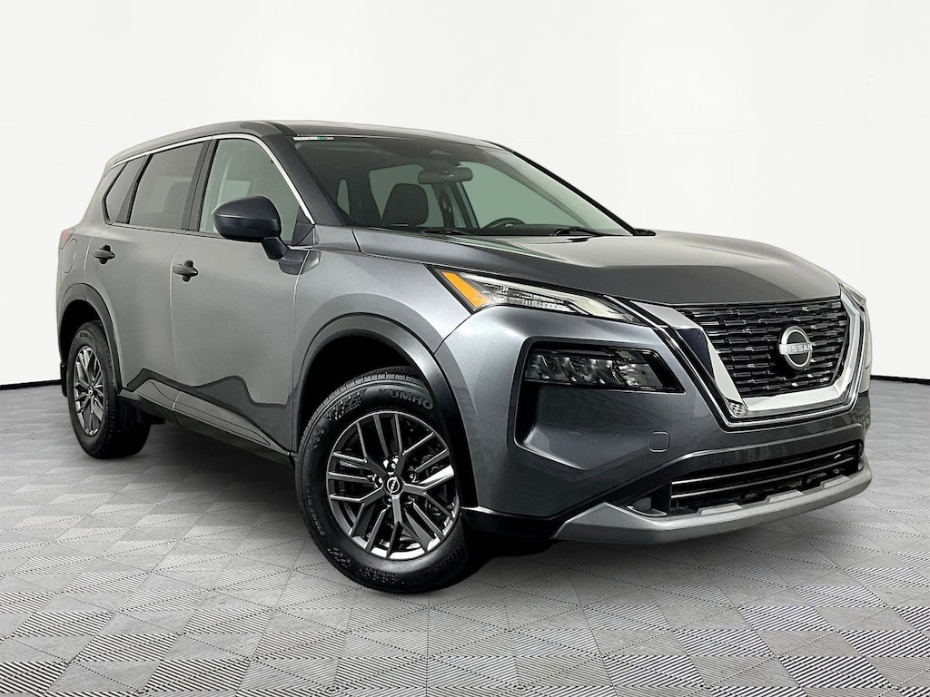 Used 2023 Nissan Rogue S SUV