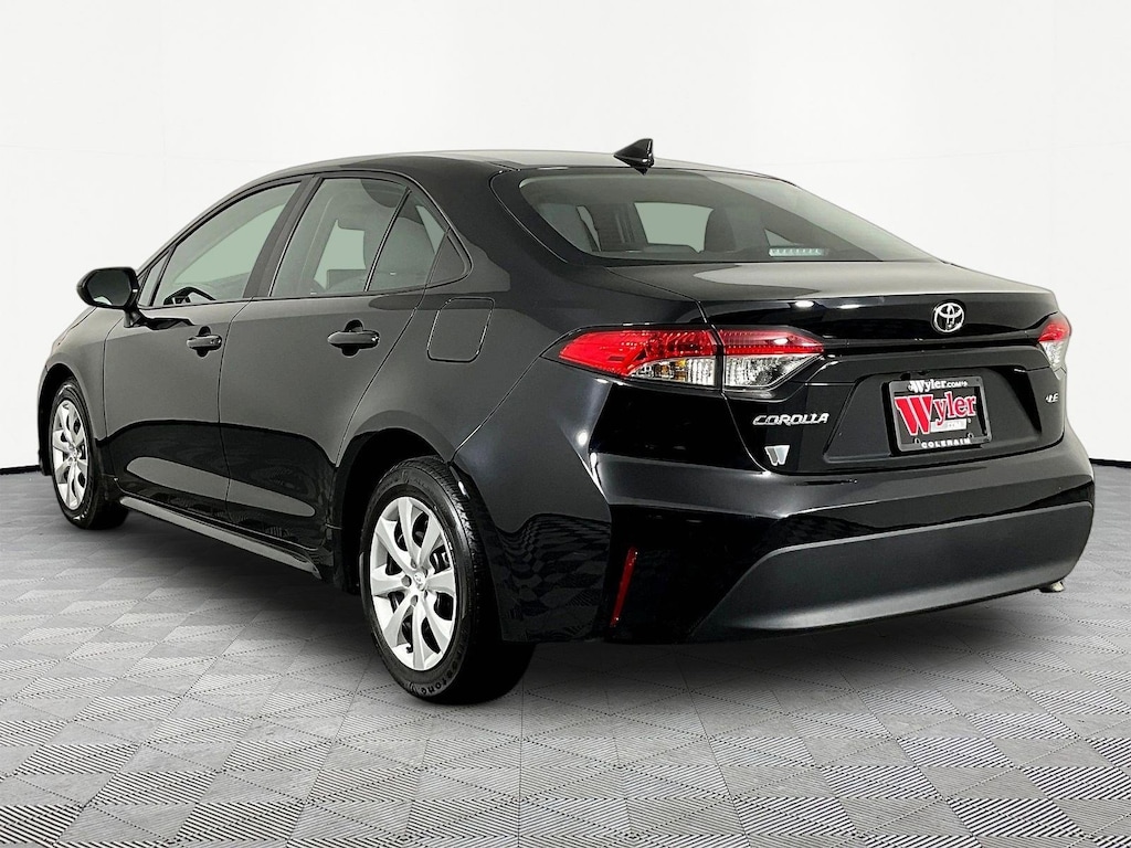 Used 2024 Toyota Corolla LE Sedan