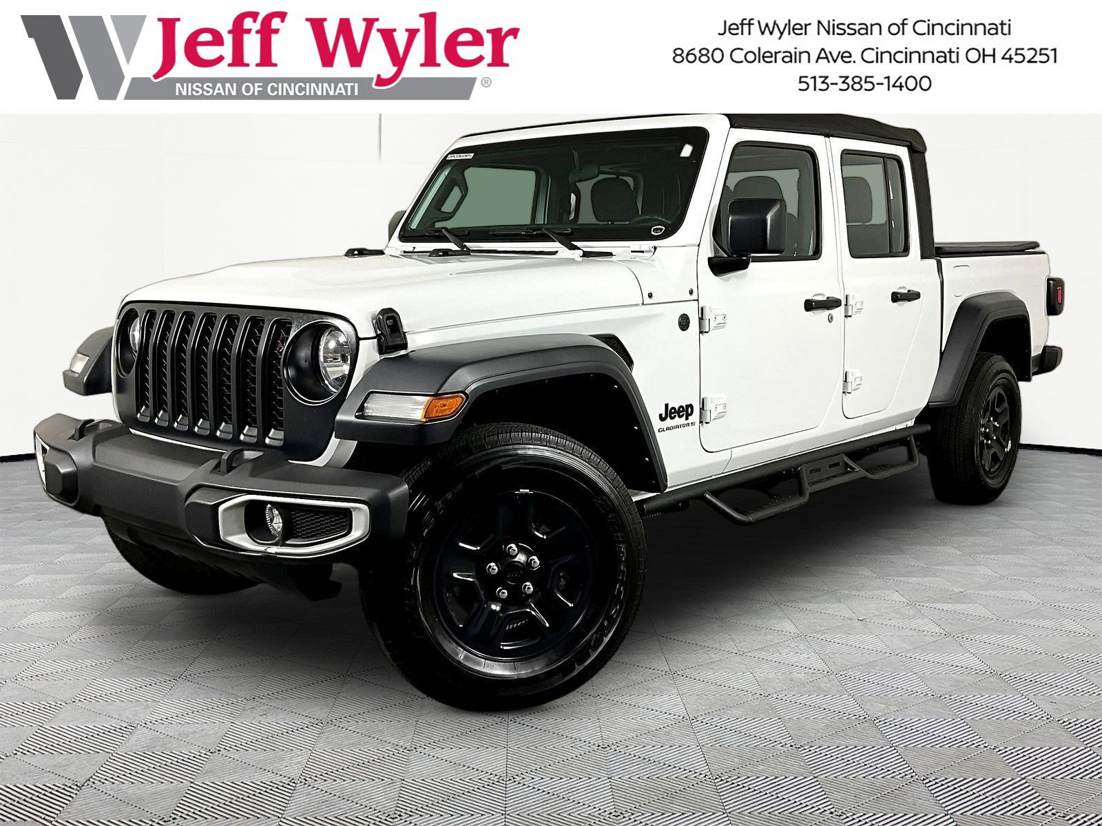 2023 Jeep Gladiator Sport's photo