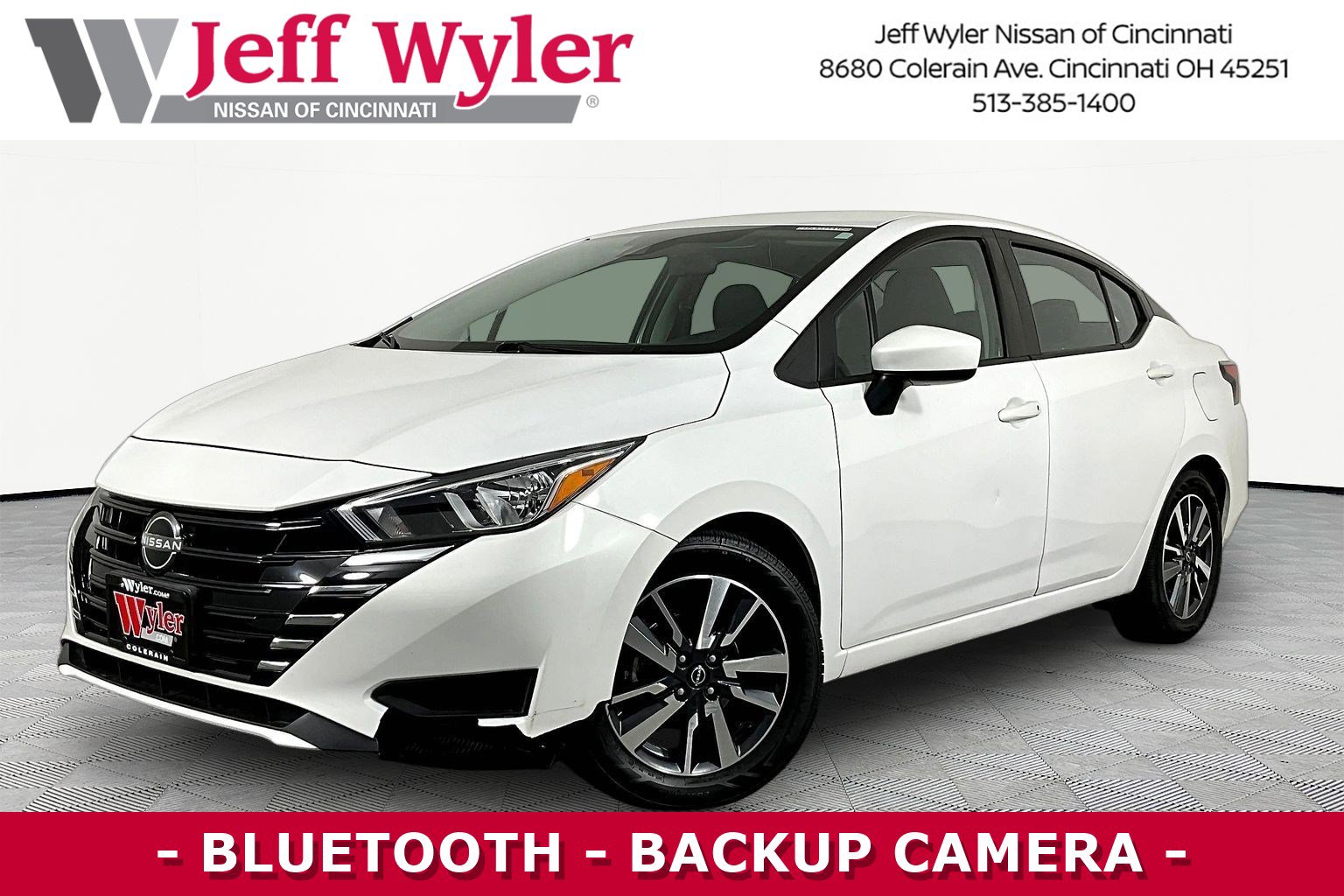 2023 Nissan Versa 1.6 SV CVT's photo
