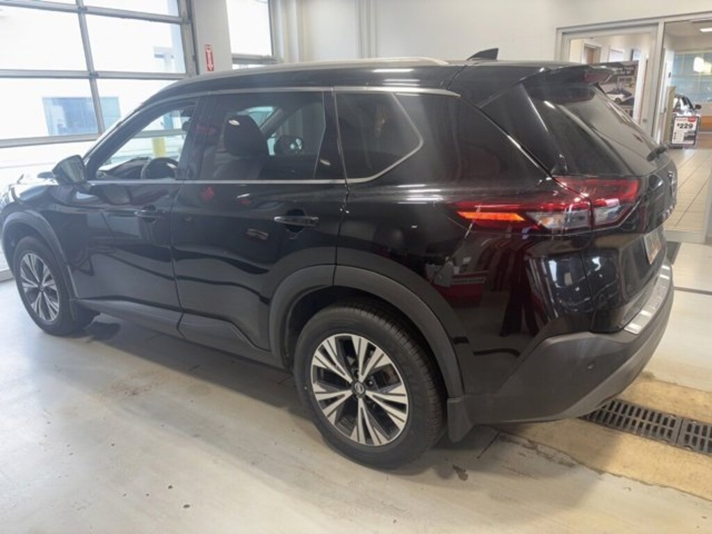 Used 2021 Nissan Rogue