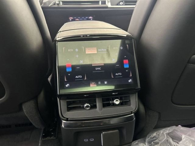 2026 Cadillac VISTIQ Sport - Photo 38