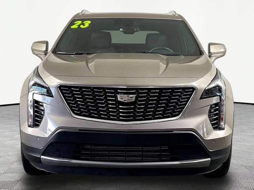 Used 2023 CADILLAC XT4 SUV