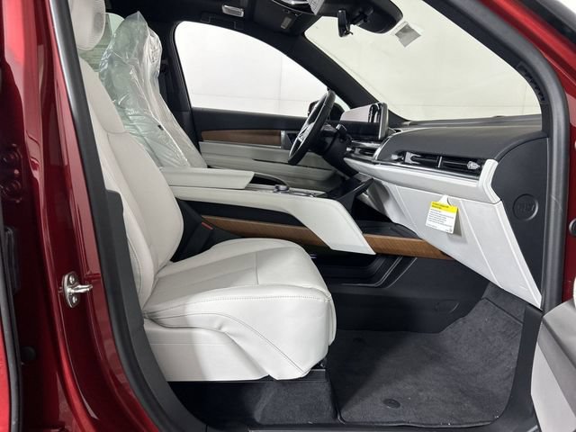 2026 Cadillac VISTIQ Sport - Photo 49