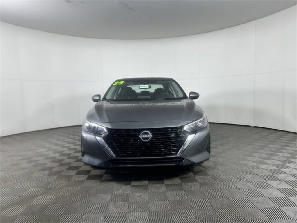 Used 2025 Nissan Sentra