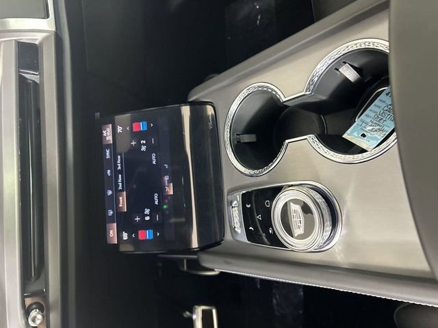 2026 Cadillac VISTIQ Sport - Photo 25