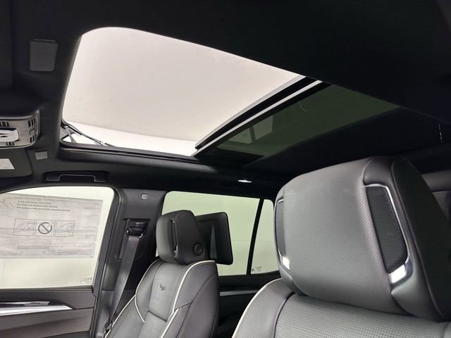 2025 Cadillac Escalade Sport - Photo 6