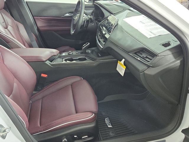 2026 Cadillac CT4 V-Series - Photo 22